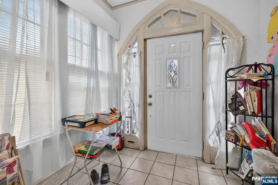85 10th Street, Newark, NJ 07107 - #3