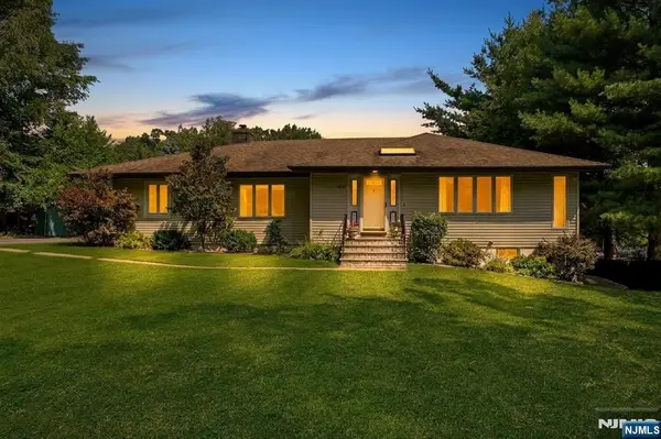 419 Ratzer Road, Wayne, NJ 07470