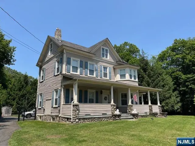 889 Circle Avenue, Franklin Lakes, NJ 07417 - #1