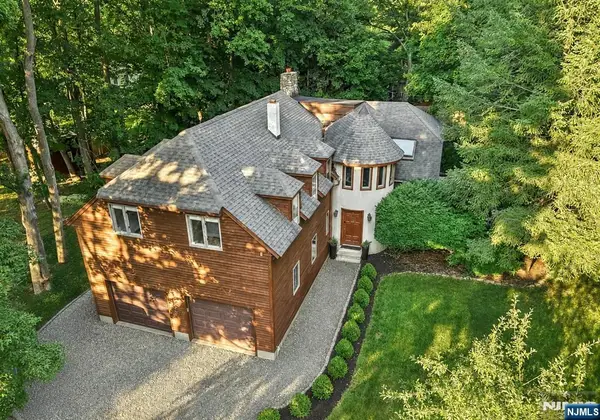 310 Cedar Lane, River Vale, NJ 07675