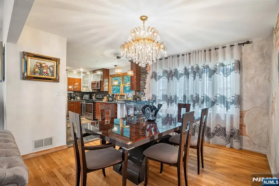 31-07 Garfield Place, Fair Lawn, NJ 07410 - #3