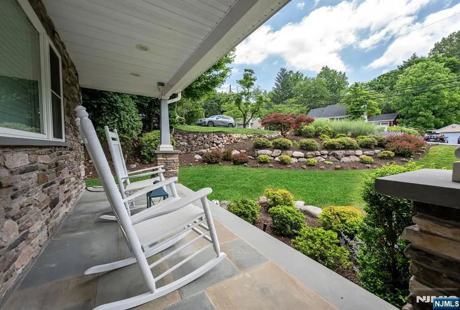 31 Osceola Road, Wayne, NJ 07470 - #3