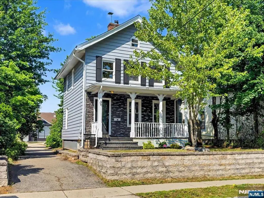 89 W Hamilton Avenue, Englewood, NJ 07631 - #1