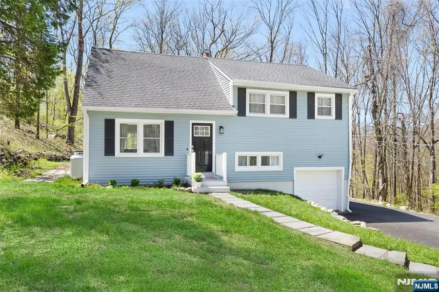 34 Rogers Lane, Sparta, NJ 07871 - #3