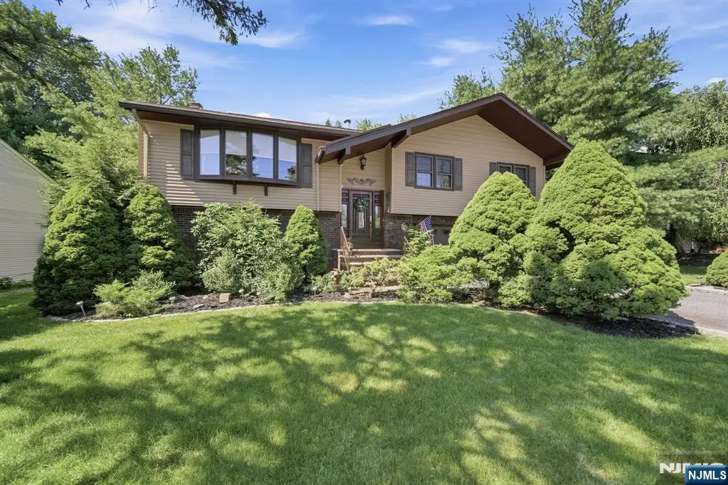 308 Loren Court, Northvale, NJ 07647 - #1