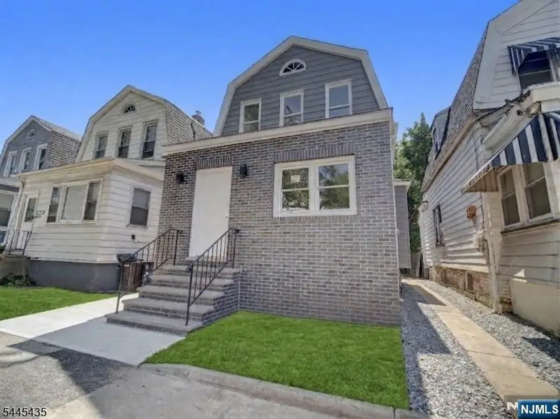 94 Washington Avenue, Irvington, NJ 07111 - #2