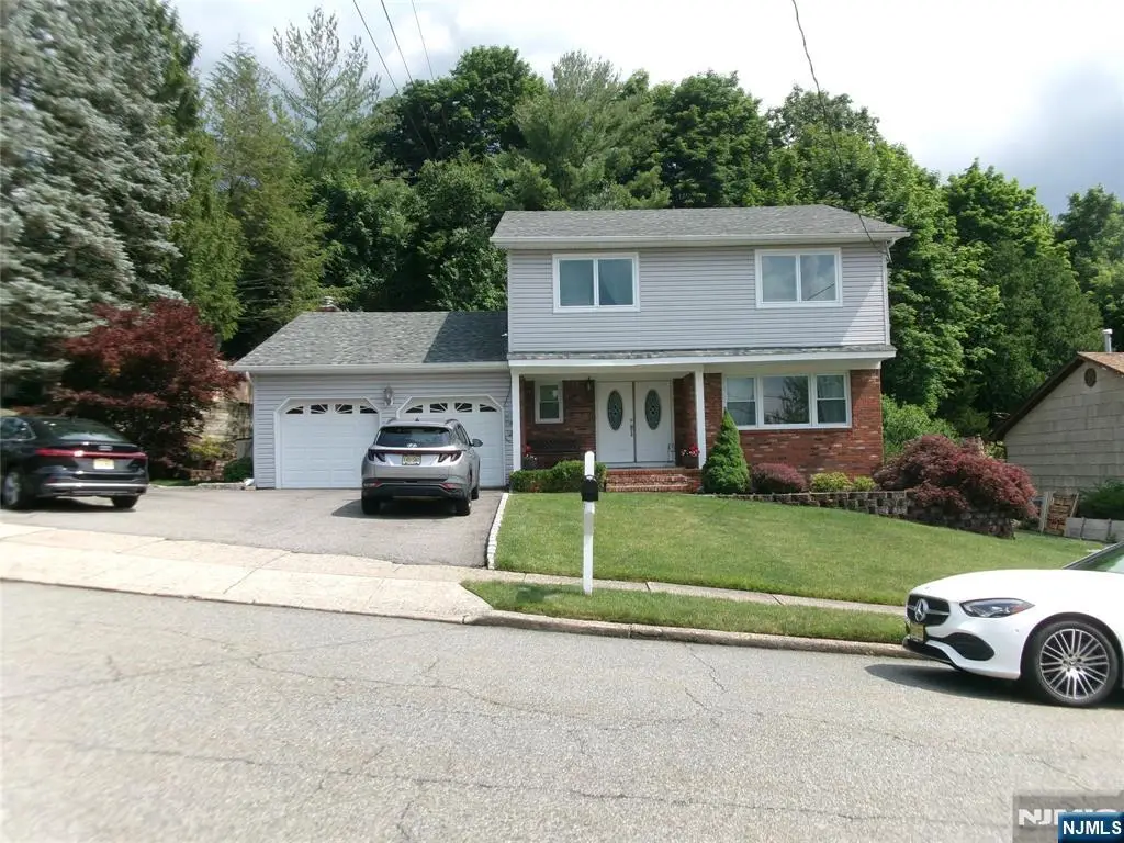 12 Wolfe Drive, Wanaque, NJ 07465 - #1