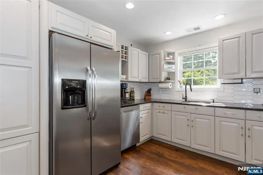 21 Louis Avenue, West Milford, NJ 07480 - #3