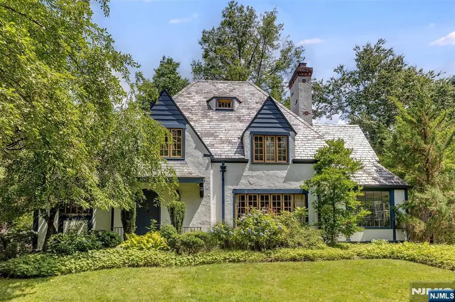 285 Linden Avenue, Glen Ridge, NJ 07028 - #2