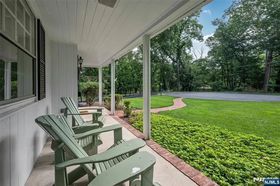 570 Bennington Terrace, Ridgewood, NJ 07450 - #3
