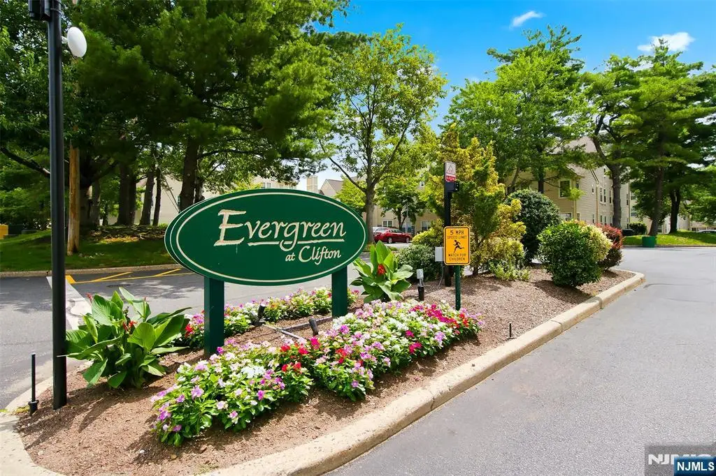 29 Timber Drive 68, Clifton, NJ 07014 - #1