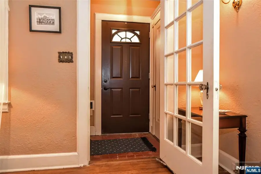 255 Pearsall Avenue, Ridgewood, NJ 07450 - #3