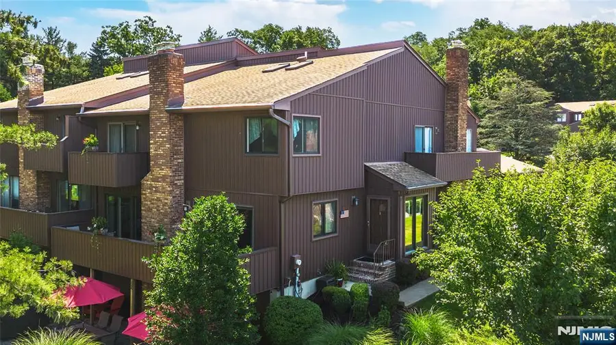 42 Highpoint, Cedar Grove, NJ 07009 - #2