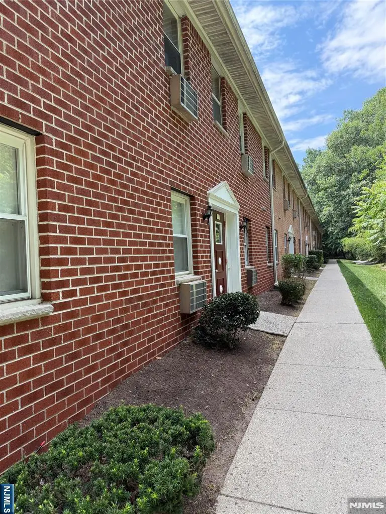 100 Pierson Miller Drive D41, Pompton Lakes, NJ 07442 - #1
