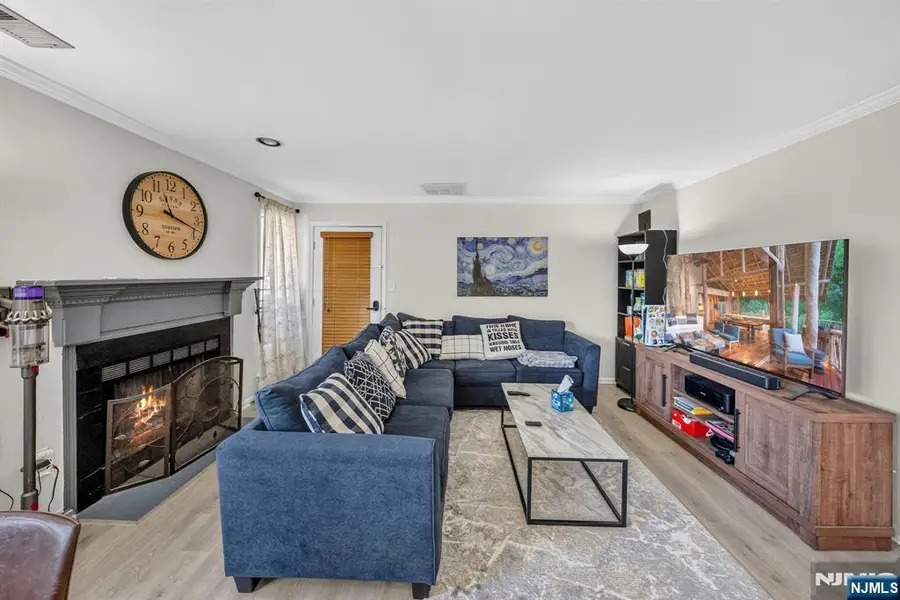 121 Country Club Drive 10, Union, NJ 07083 - #3