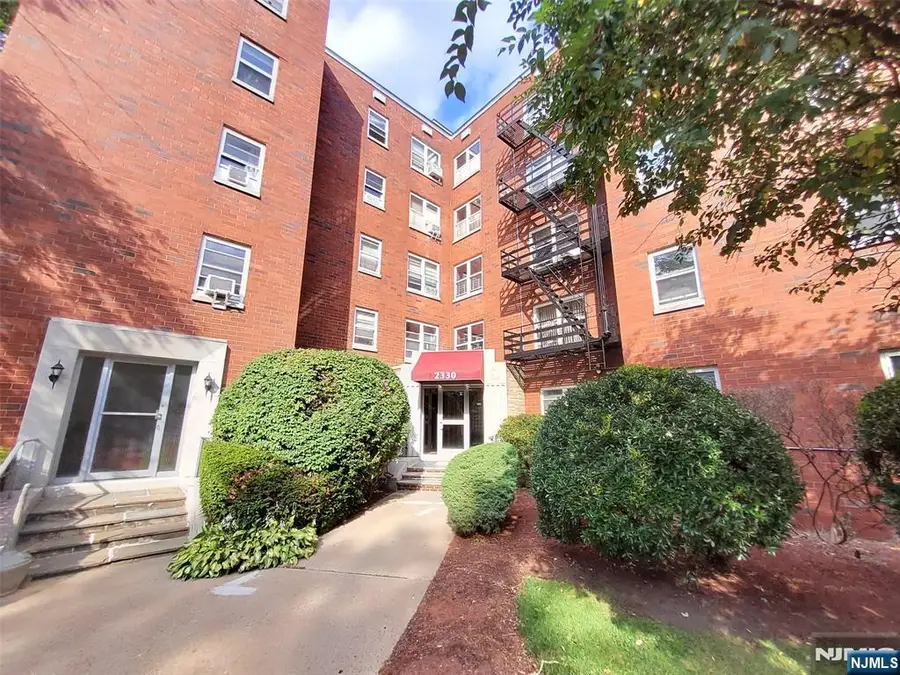 2330 Linwood Avenue 2D, Fort Lee, NJ 07024 - #2