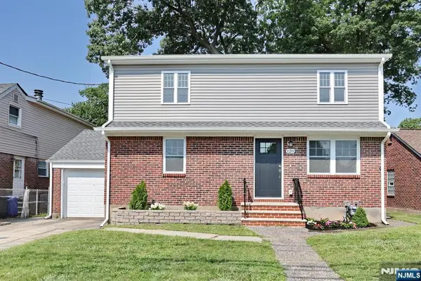 120 E 54th Street, Elmwood Park, NJ 07407