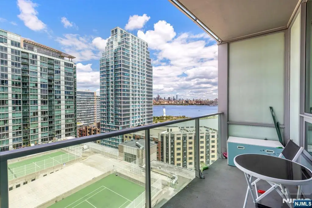 20 Newport Parkway 1812, Jersey City, NJ 07310 - #1