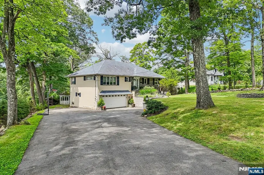 695 Berdan Avenue, Wayne, NJ 07470 - #2