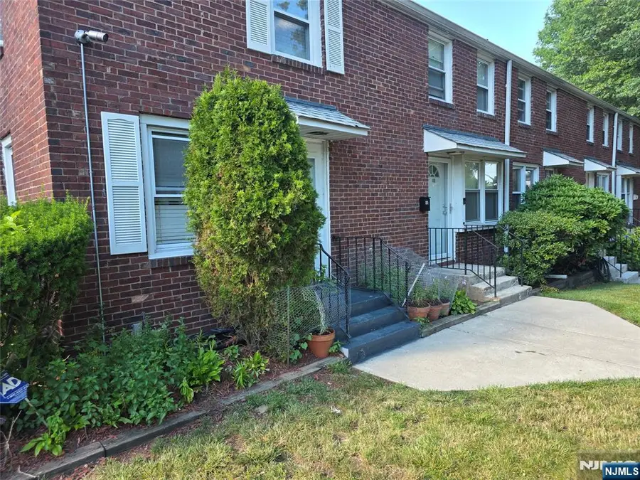 130 Greenbrook 4A, Englewood, NJ 07631 - #2