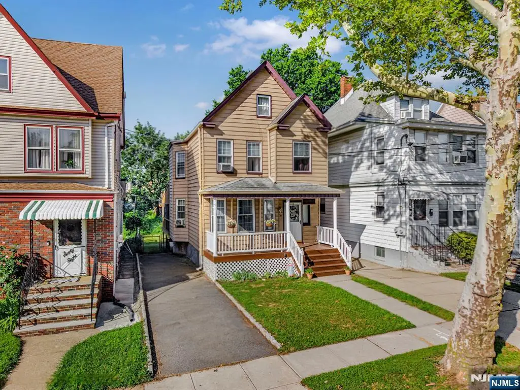 64 Pavonia Avenue, Kearny, NJ 07032 - #1