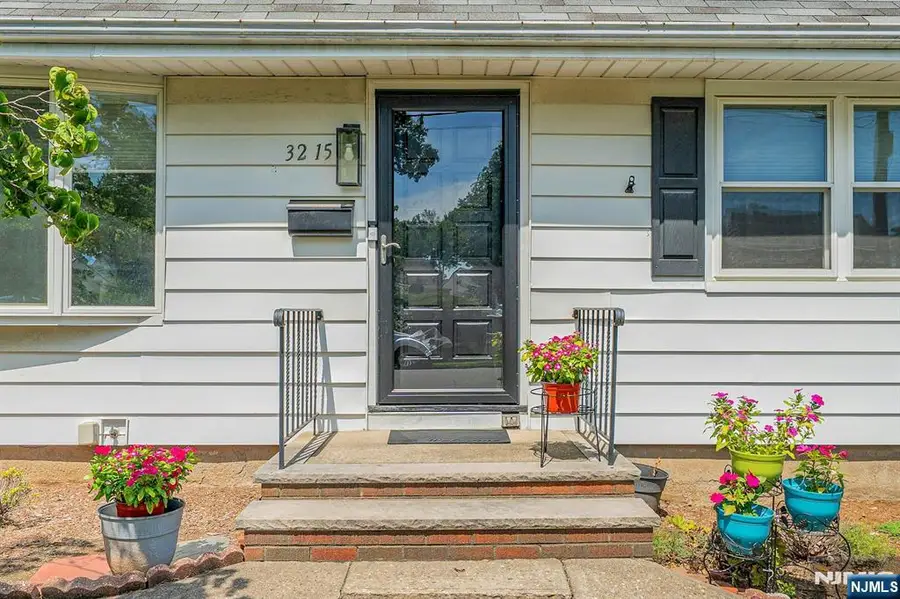 32-15 Southern Drive, Fair Lawn, NJ 07410 - #3
