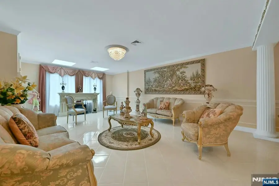 303 76th Street, North Bergen, NJ 07047 - #2