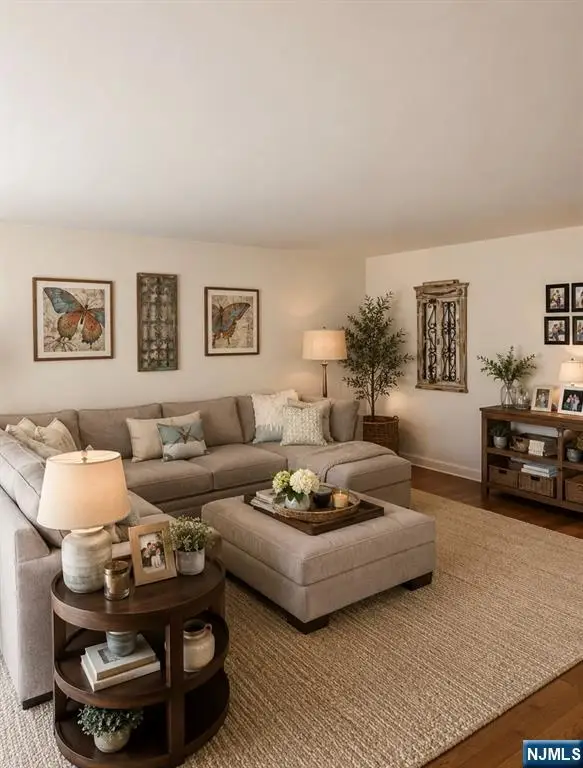 565 Grove D-3, Clifton, NJ 07013 - #1