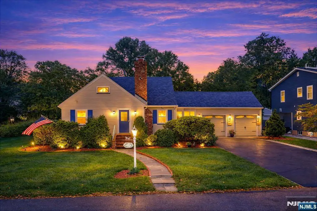 55 Chestnut Street, Hillsdale, NJ 07642 - #1