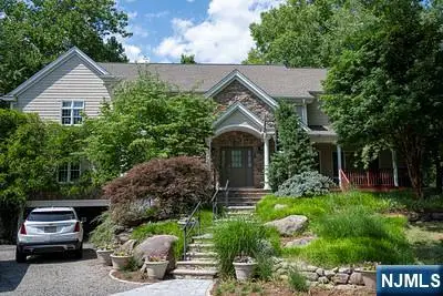 51 Rutherford Place, Montvale, NJ 07645 - #1