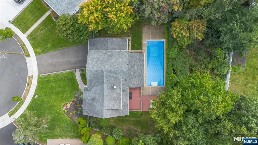 121 Bender Drive, Clifton, NJ 07013 - #2