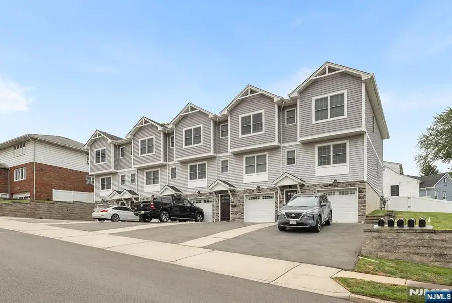 472 Macarthur Avenue 5, Garfield, NJ 07026 - #2