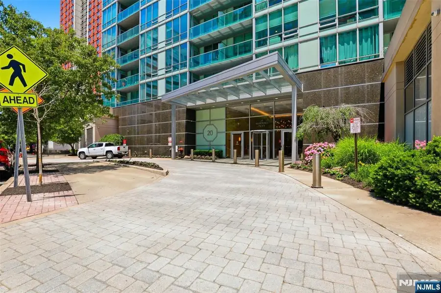 20 Newport Parkway 2012, Jersey City, NJ 07310 - #3