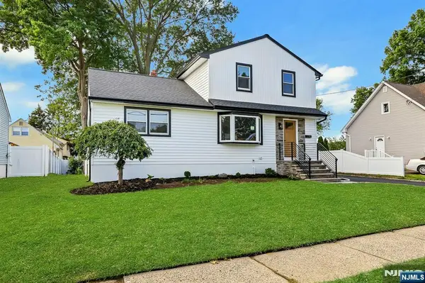 300 John Ochs Drive, Saddle Brook, NJ 07663