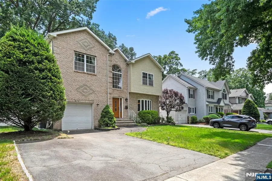 392 Oak Avenue, River Edge, NJ 07661 - #2