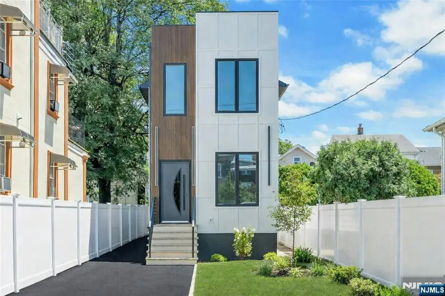 54 Hamilton Avenue, Fairview, NJ 07022 - #2