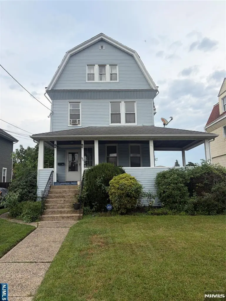 90 Spring Valley Avenue, Hackensack, NJ 07601 - #1
