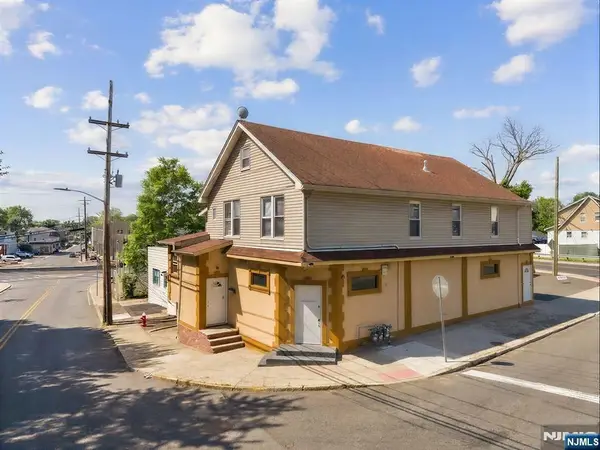 476 Bloy Street, Hillside, NJ 07205
