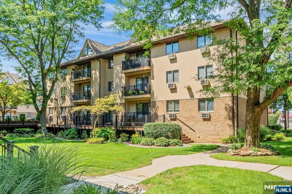 651 Riverside Avenue A-10, Lyndhurst, NJ 07071 - #1