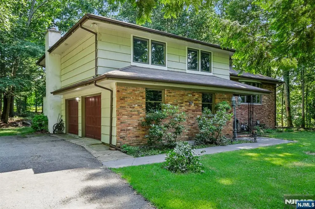 69 Van Orden Road, Newfoundland, NJ 07435 - #1