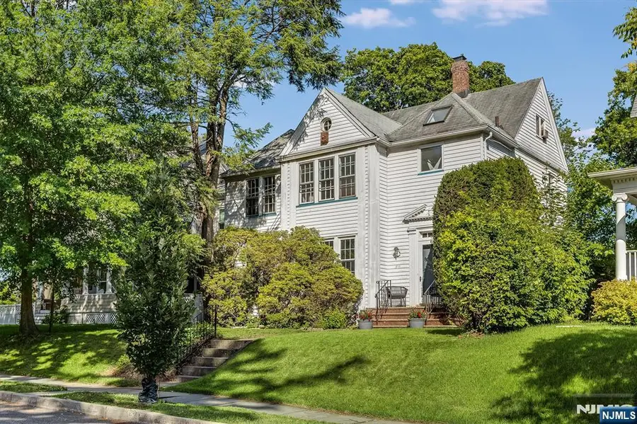 305 Mortimer Avenue, Rutherford, NJ 07070 - #2