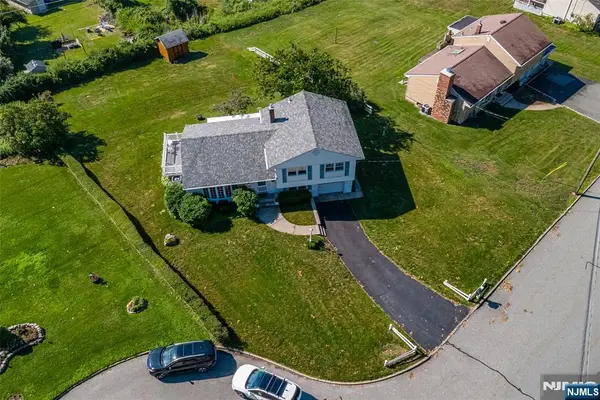 64 Sanford Drive, Randolph Township, NJ 07869