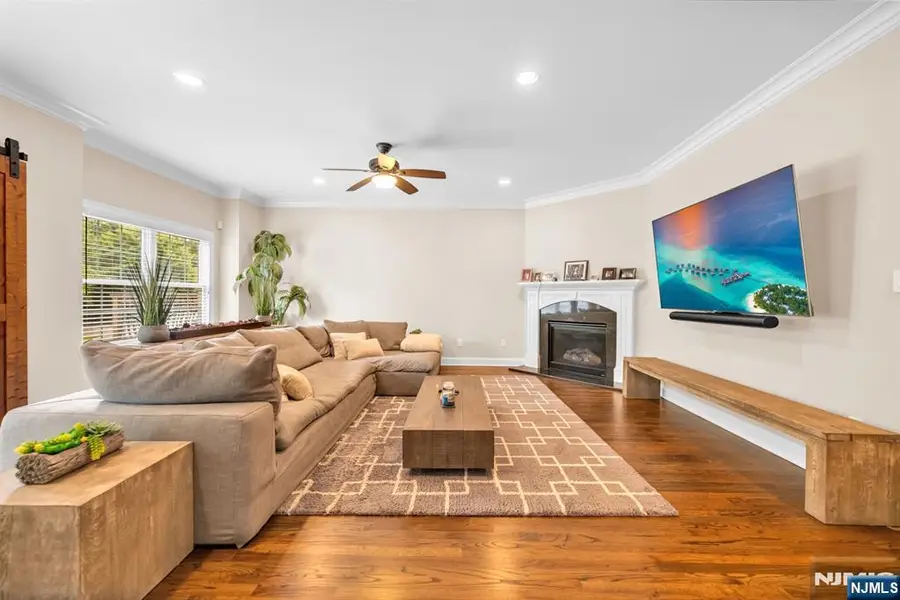15 Halina Lane, Butler, NJ 07405 - #3