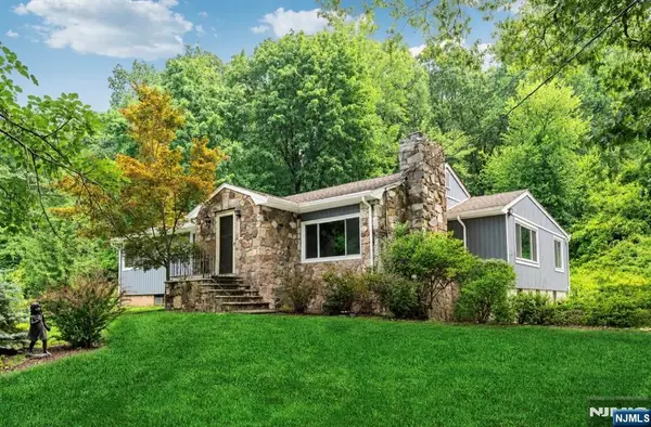 603 Lackawanna Avenue, Woodland Park, NJ 07424