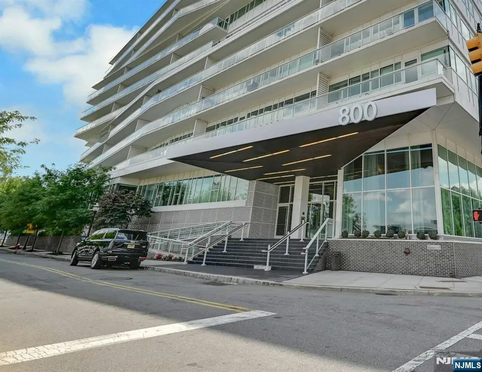 800 Ave At Port Imperial 910, Weehawken, NJ 07086 - #1