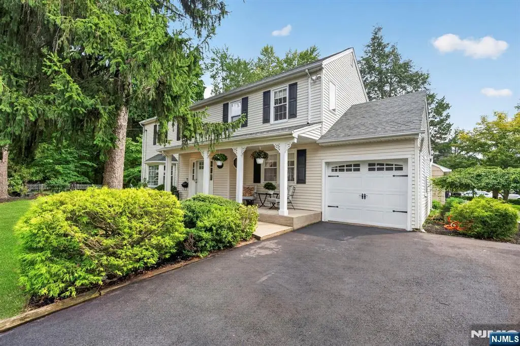 410 Chestnut Street, Paramus, NJ 07652 - #1