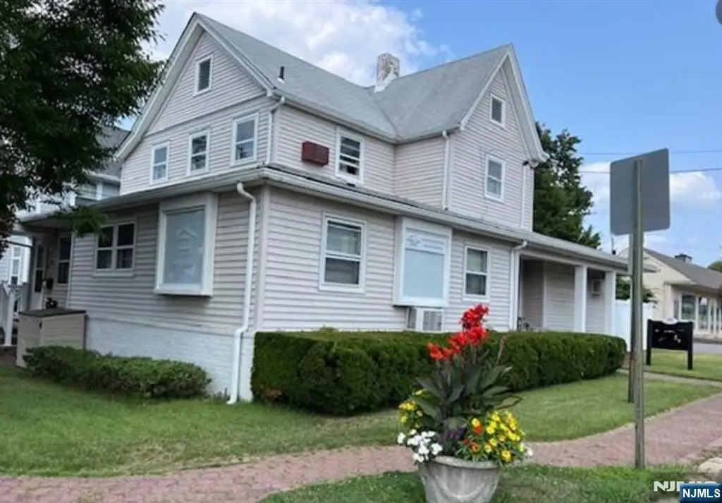 258 Everett Avenue, Wyckoff, NJ 07481 - #1