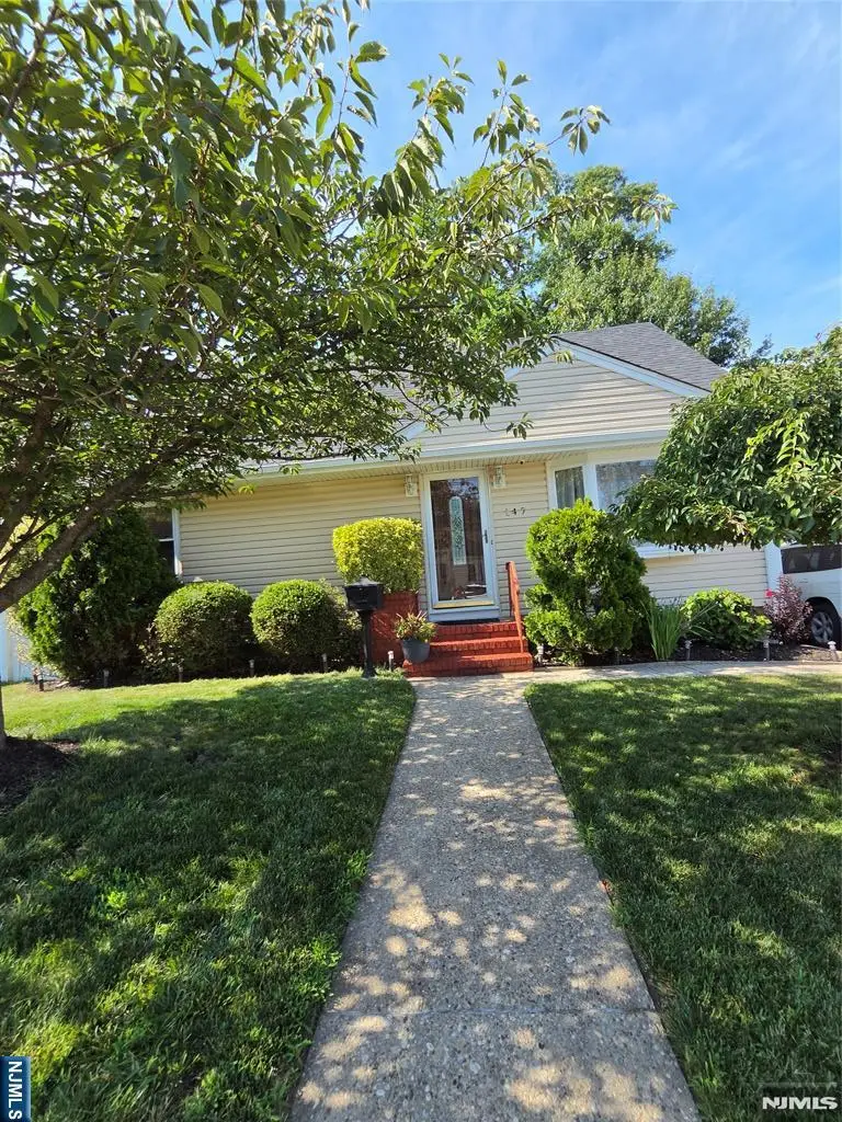 147 Merritt Avenue, Bergenfield, NJ 07621 - #1