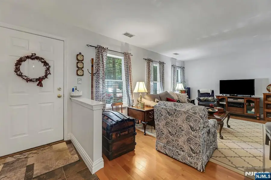 2332 Oliver Court, Mahwah, NJ 07430 - #2