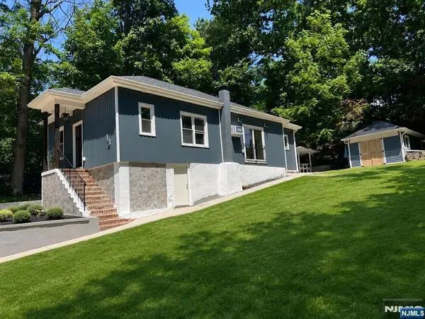 13 Maine Street, Jefferson Township, NJ 07849